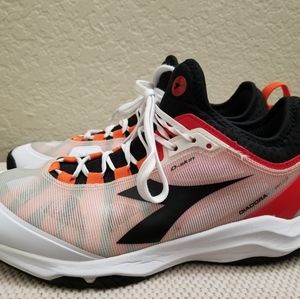 Diadora Size 9.5 man